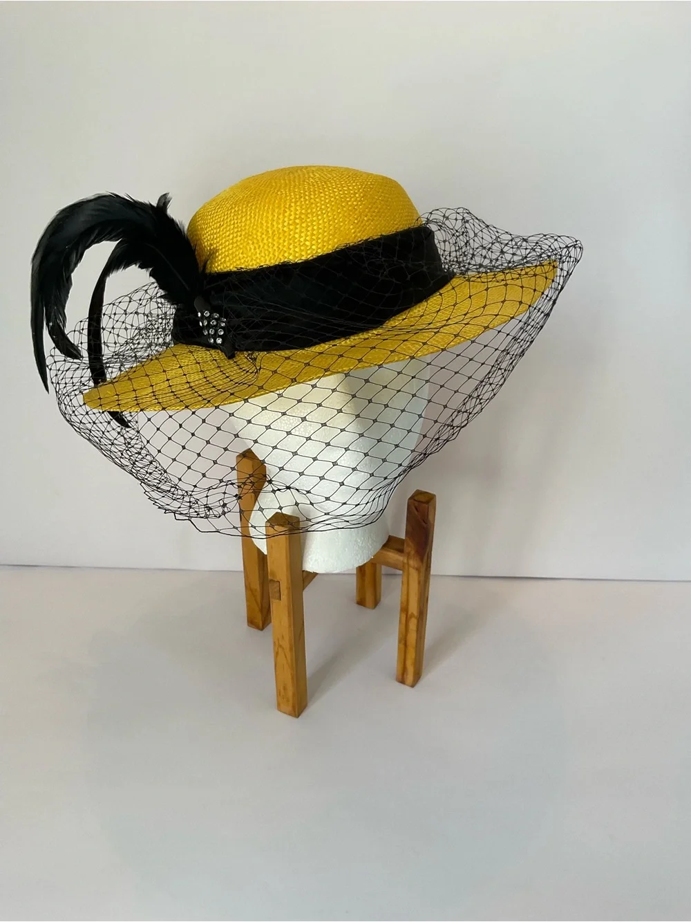 Vintage Miss Bierner Elegant Yellow Veiled Derby Hat with Black Feather Trim